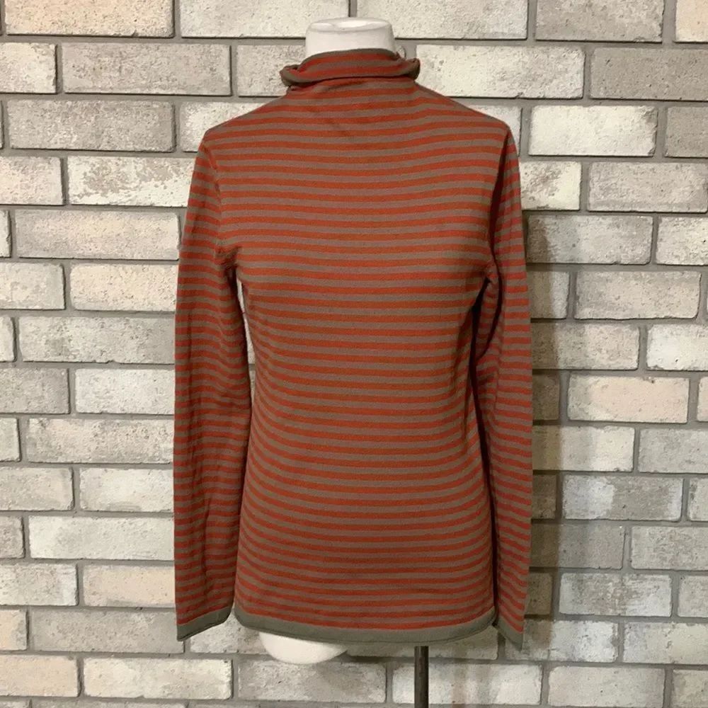 3for$20 sweater xs 